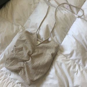 H&M Tan/Cream crop top